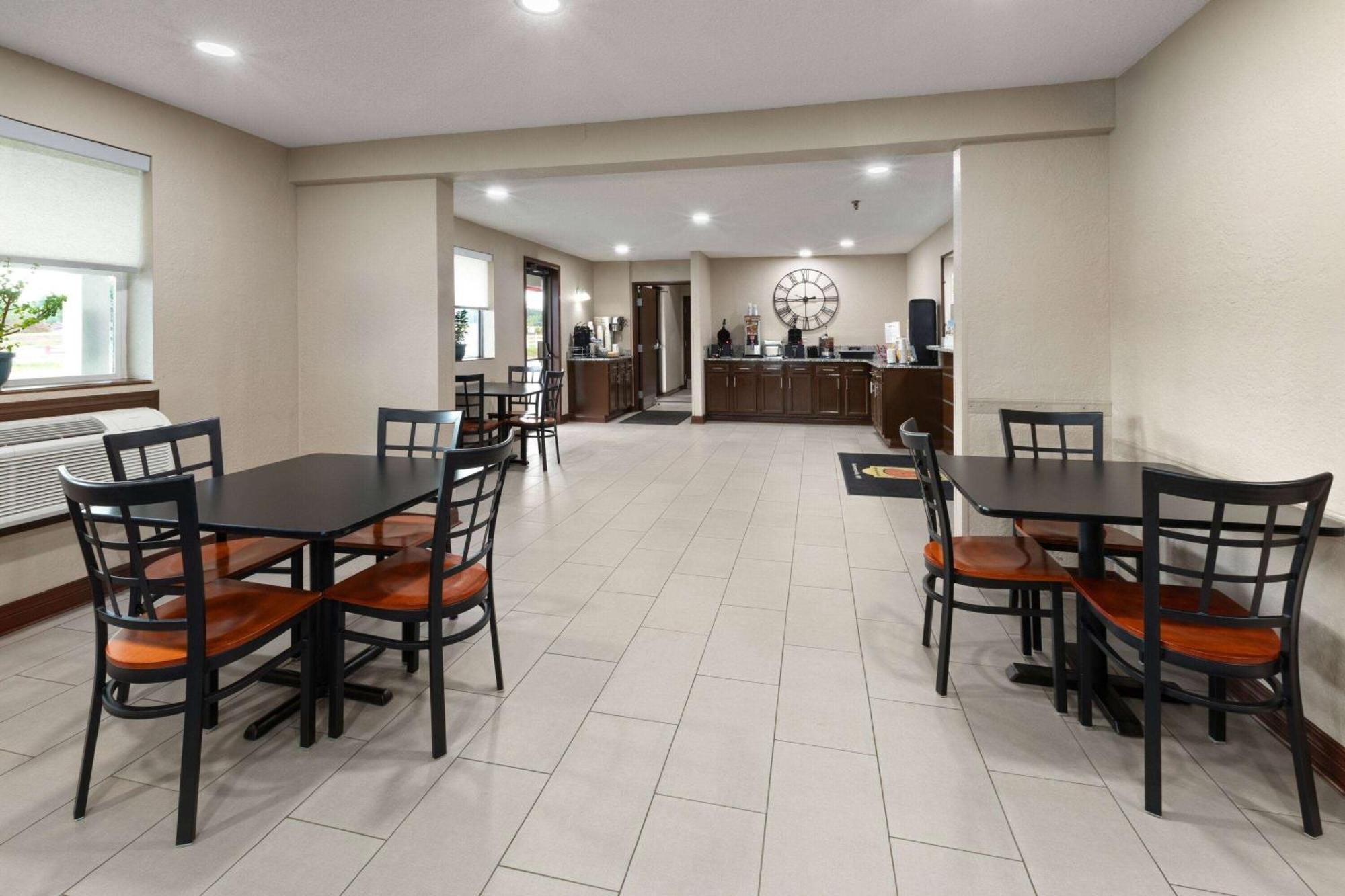 Super 8 By Wyndham Summersville - New River National Park Bagian luar foto