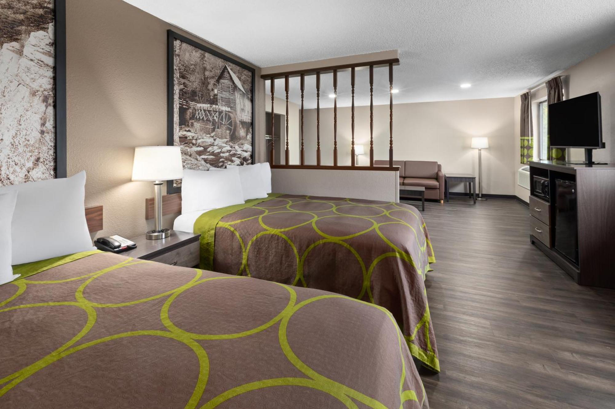 Super 8 By Wyndham Summersville - New River National Park Bagian luar foto